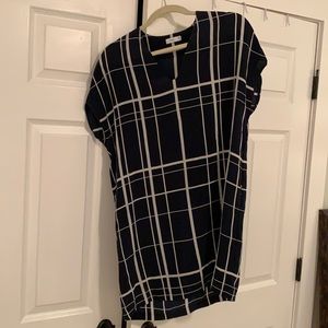 Vince navy short sleeve dress